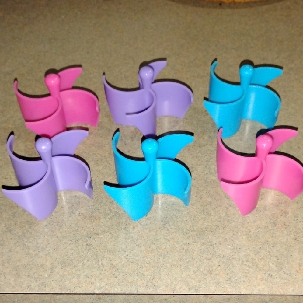 Crayola Color Cakes Multi Color Cupcake Maker - Picture 4 of 5